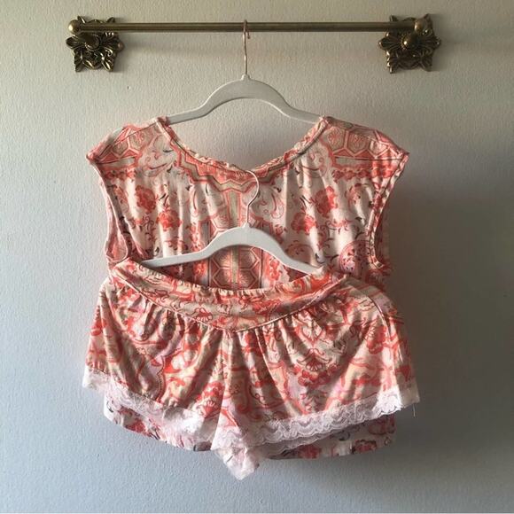 NWT Anthropologie. Two-Piece Knit Short Set. - Picture 3 of 15